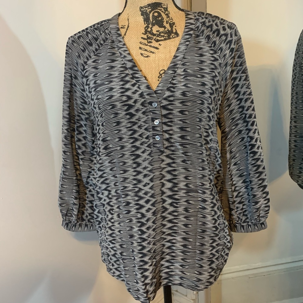 Joie Velarine Black Gray Caviar 100% Silk Blouse - Picture 1 of 7